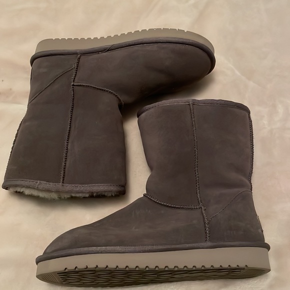 Koolaburra by UGG gray boots size 6 - Picture 4 of 6